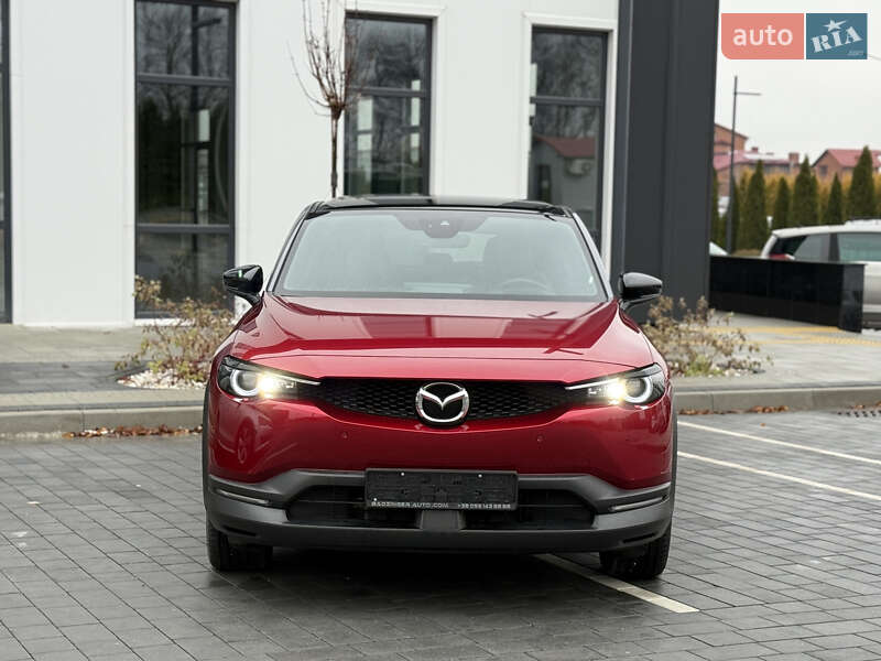 Внедорожник / Кроссовер Mazda MX-30 2020 в Городке