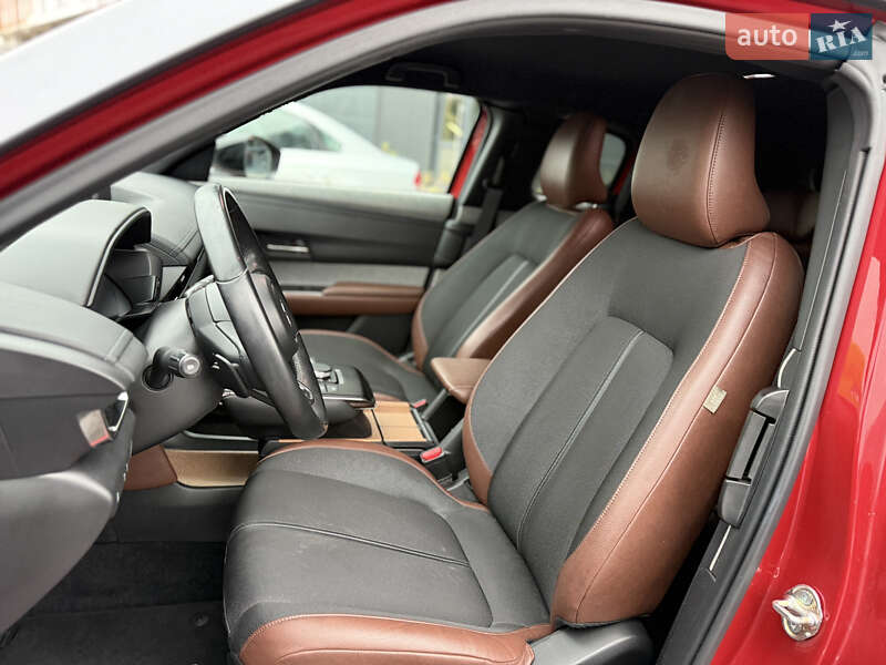 Внедорожник / Кроссовер Mazda MX-30 2020 в Городке