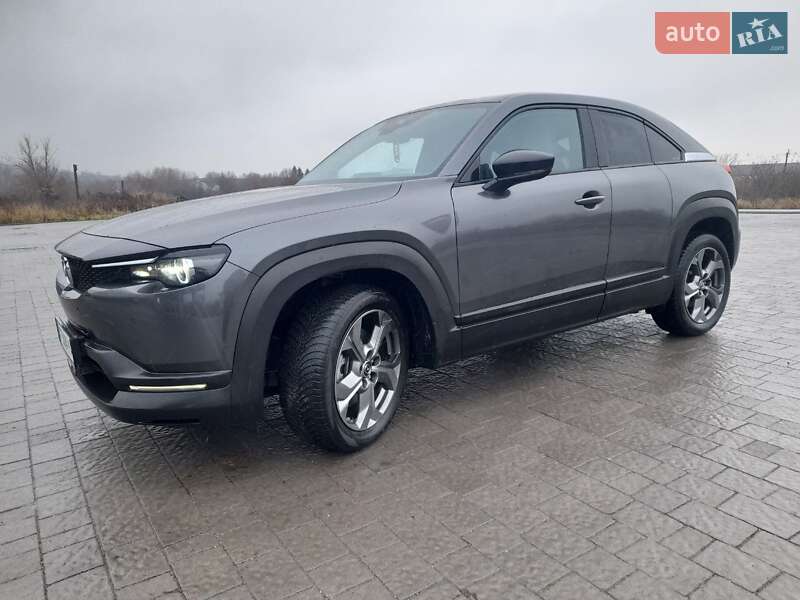 Позашляховик / Кросовер Mazda MX-30 2020 в Тлумачі