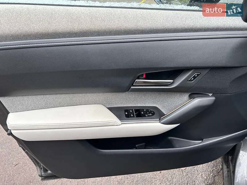 Позашляховик / Кросовер Mazda MX-30 2020 в Тлумачі