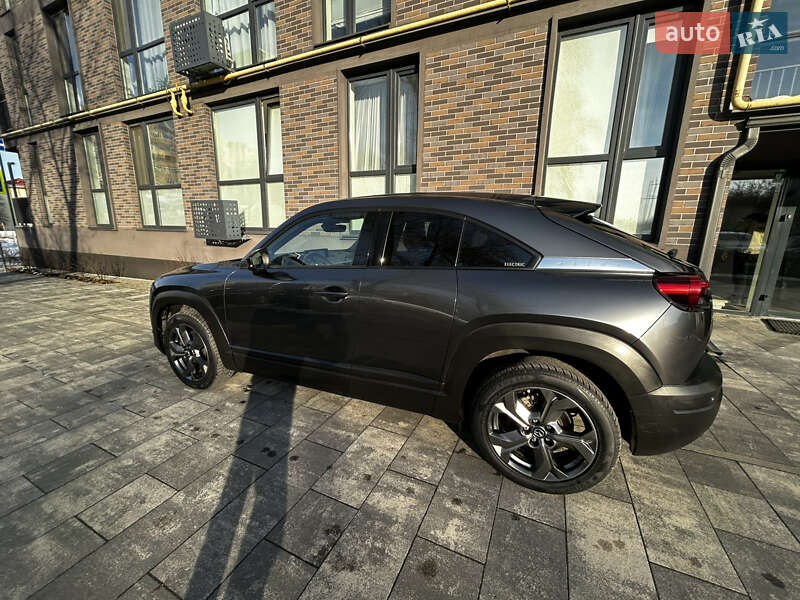 Внедорожник / Кроссовер Mazda MX-30 2021 в Львове
