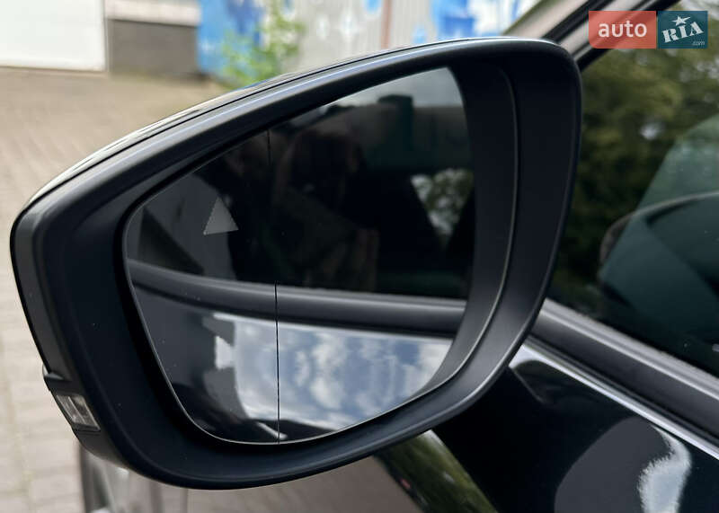 Внедорожник / Кроссовер Mazda MX-30 2021 в Ивано-Франковске