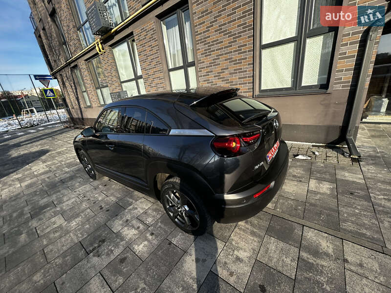 Внедорожник / Кроссовер Mazda MX-30 2021 в Львове