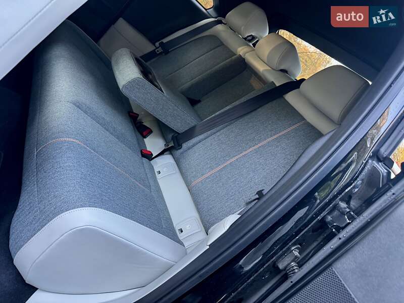 Позашляховик / Кросовер Mazda MX-30 2021 в Дрогобичі