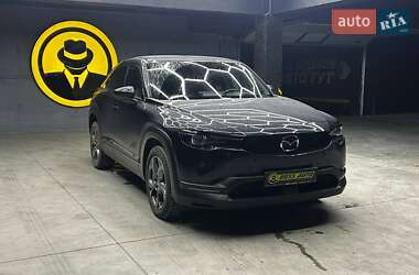 Позашляховик / Кросовер Mazda MX-30 2021 в Чернівцях