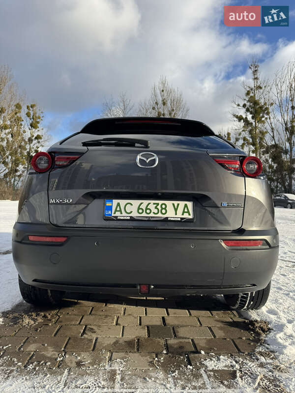 Позашляховик / Кросовер Mazda MX-30 2020 в Луцьку