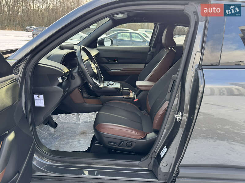 Позашляховик / Кросовер Mazda MX-30 2020 в Луцьку