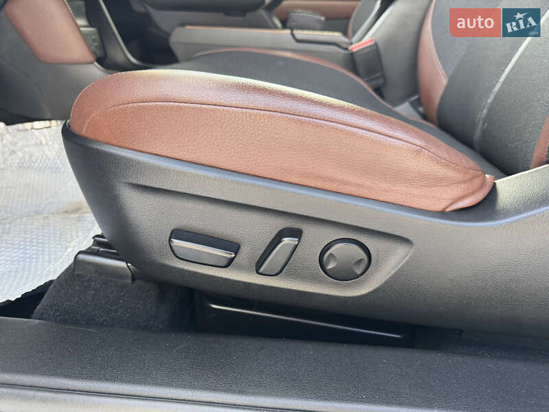 Позашляховик / Кросовер Mazda MX-30 2020 в Луцьку