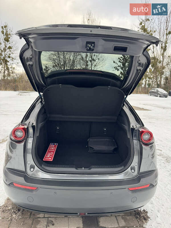 Позашляховик / Кросовер Mazda MX-30 2020 в Луцьку