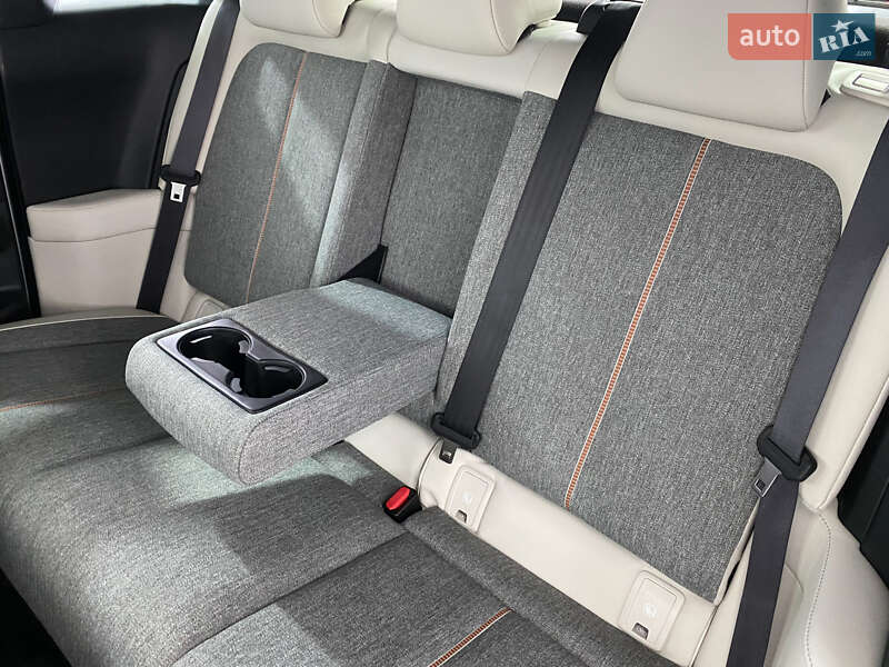 Внедорожник / Кроссовер Mazda MX-30 2020 в Львове фото 12 Внедорожник / Кроссовер Mazda MX-30 2020 в Львове