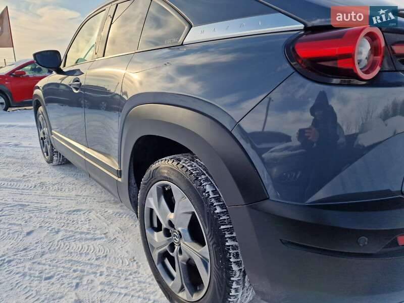 Внедорожник / Кроссовер Mazda MX-30 2020 в Виннице