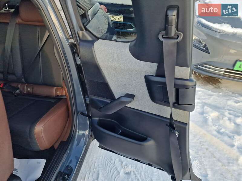 Внедорожник / Кроссовер Mazda MX-30 2020 в Виннице