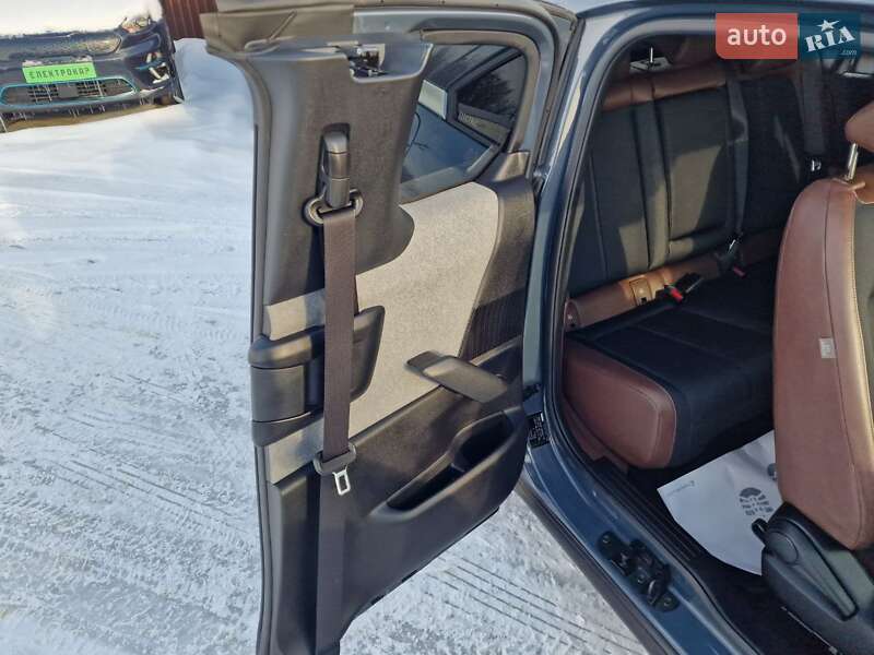 Внедорожник / Кроссовер Mazda MX-30 2020 в Виннице