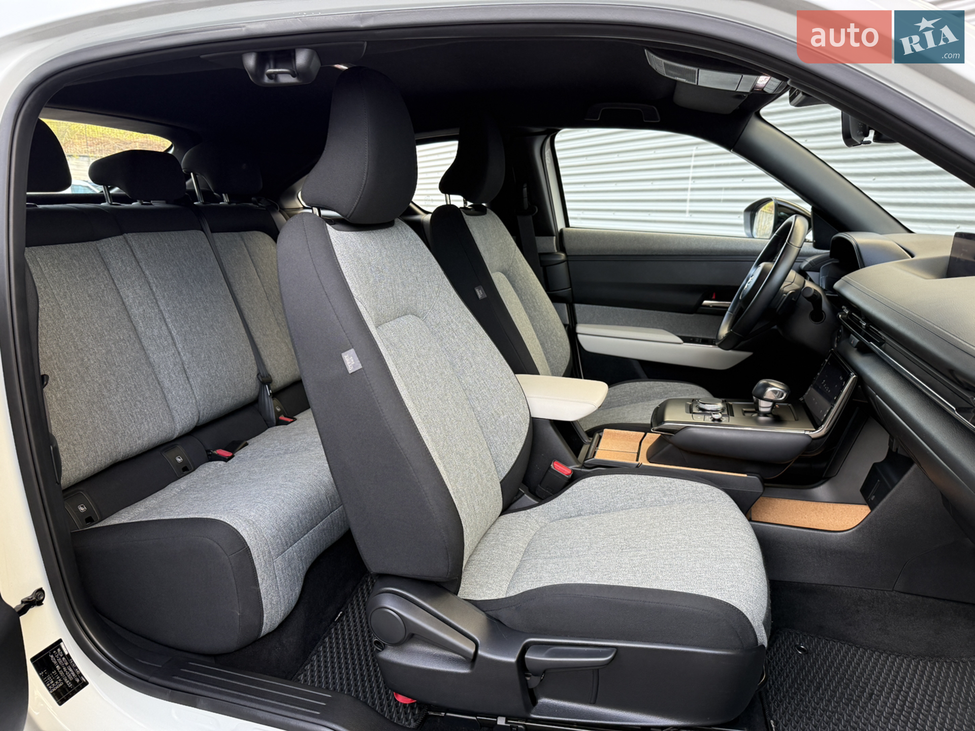 2020 Mazda MX-30 - мініатюра 30