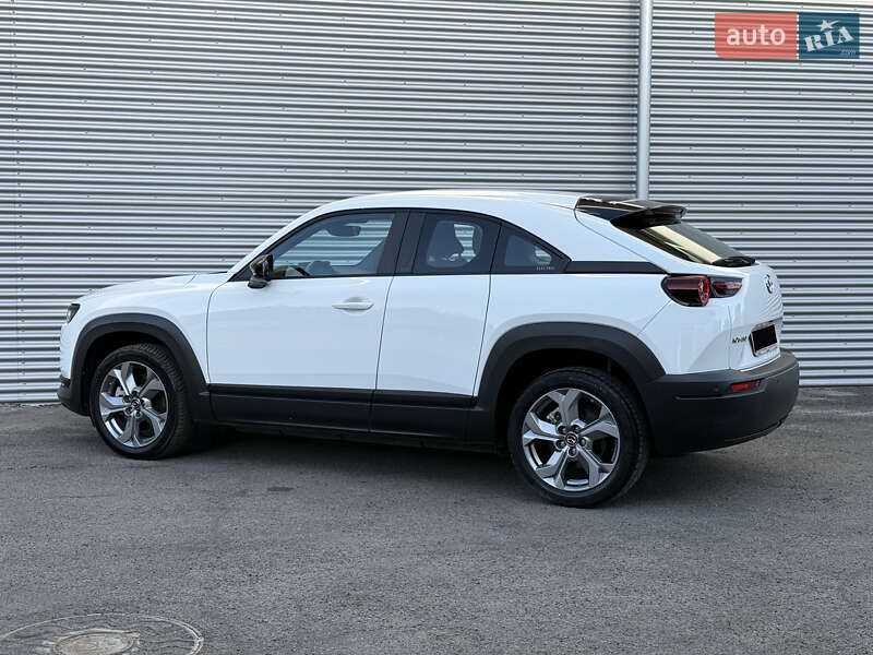 Внедорожник / Кроссовер Mazda MX-30 2020 в Ровно фото 40 Внедорожник / Кроссовер Mazda MX-30 2020 в Ровно