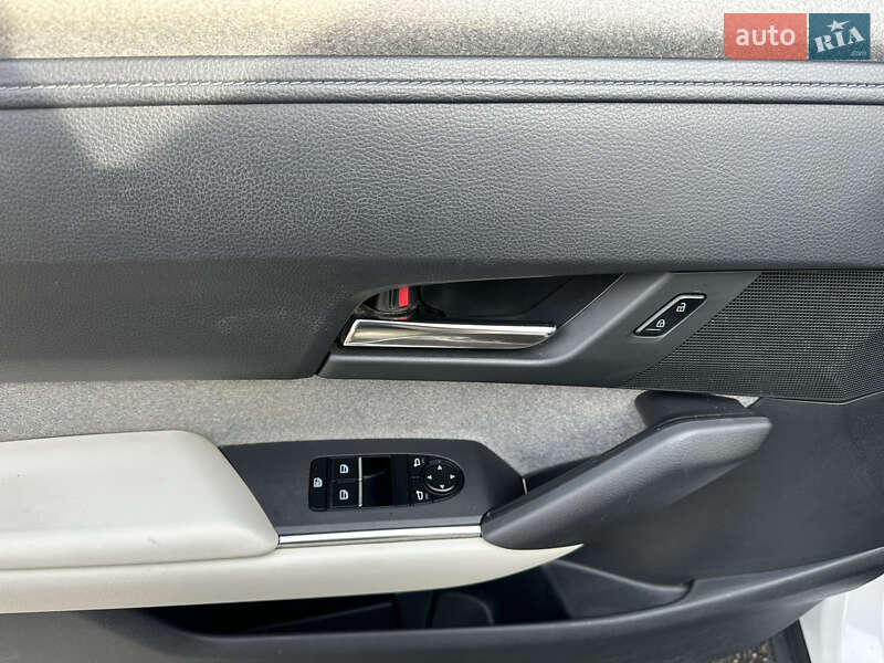 Внедорожник / Кроссовер Mazda MX-30 2022 в Киеве