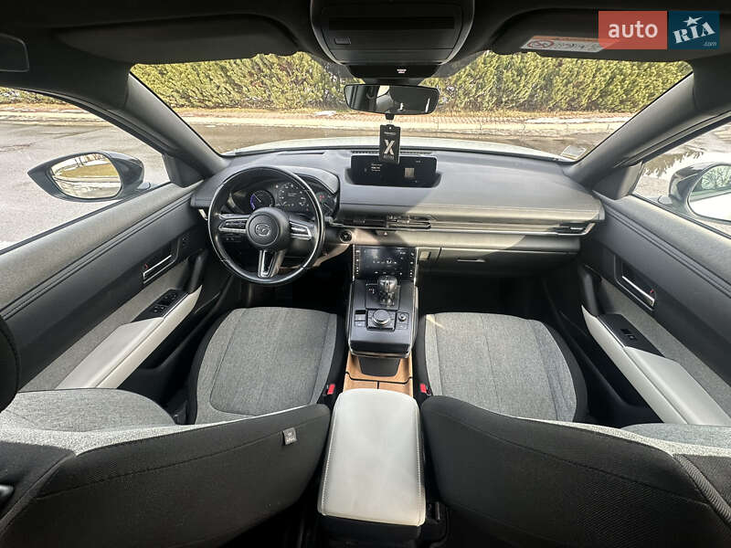 Внедорожник / Кроссовер Mazda MX-30 2022 в Киеве