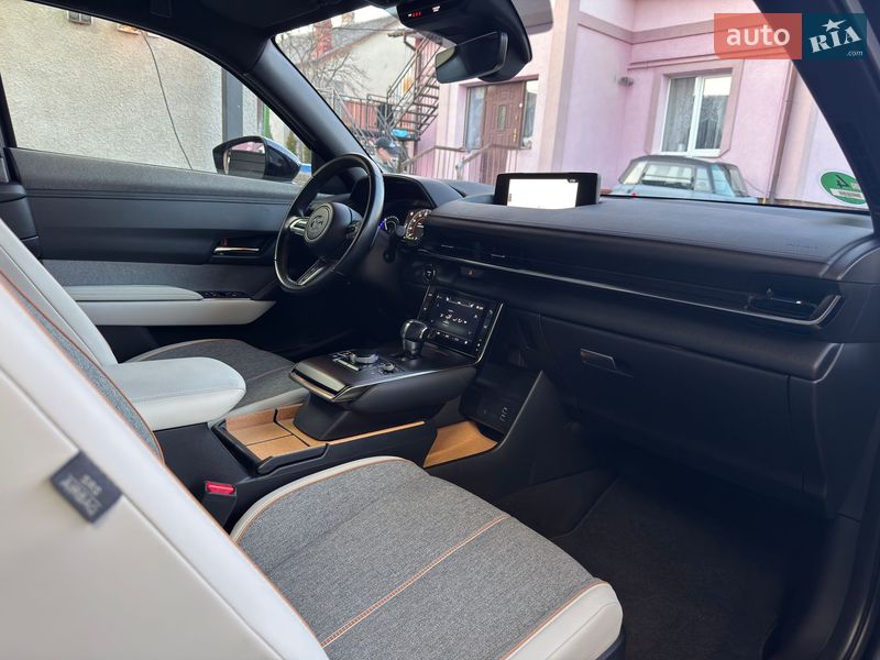 Внедорожник / Кроссовер Mazda MX-30 2021 в Дрогобыче