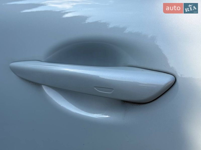 Внедорожник / Кроссовер Mazda MX-30 2021 в Самборе