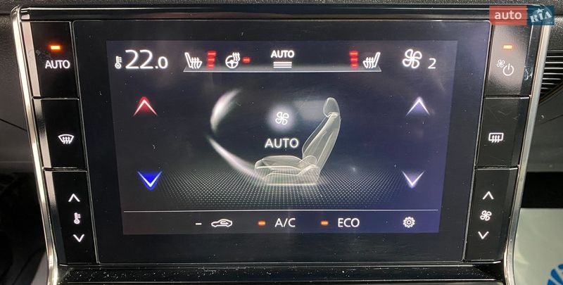 Внедорожник / Кроссовер Mazda MX-30 2020 в Львове