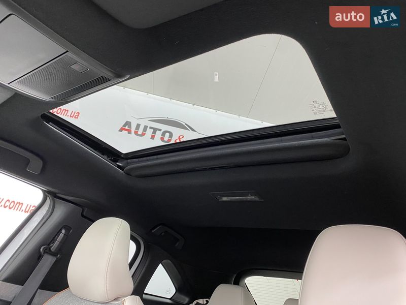 Внедорожник / Кроссовер Mazda MX-30 2020 в Львове