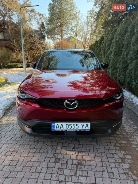 Внедорожник / Кроссовер Mazda MX-30 2021 в Киеве
