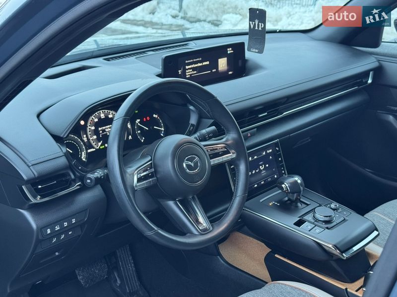 Позашляховик / Кросовер Mazda MX-30 2020 в Дубні