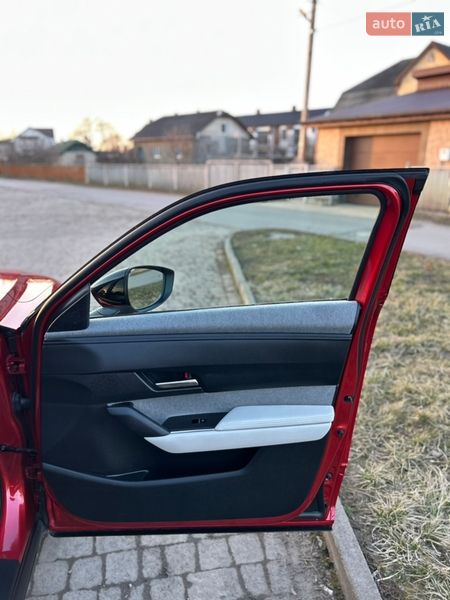 Внедорожник / Кроссовер Mazda MX-30 2020 в Ивано-Франковске