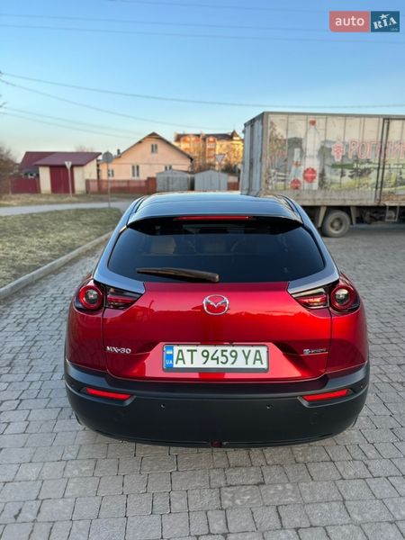 Внедорожник / Кроссовер Mazda MX-30 2020 в Ивано-Франковске