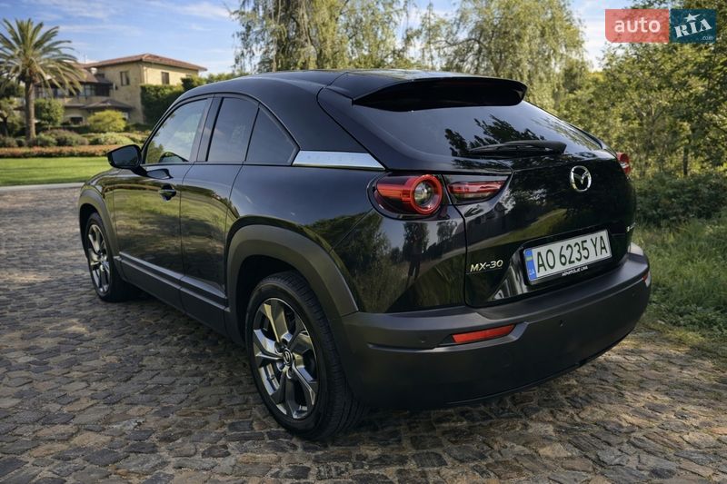 Позашляховик / Кросовер Mazda MX-30 2021 в Мукачевому