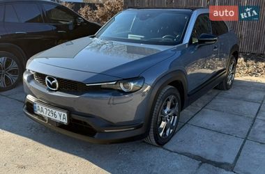 Внедорожник / Кроссовер Mazda MX-30 2021 в Киеве