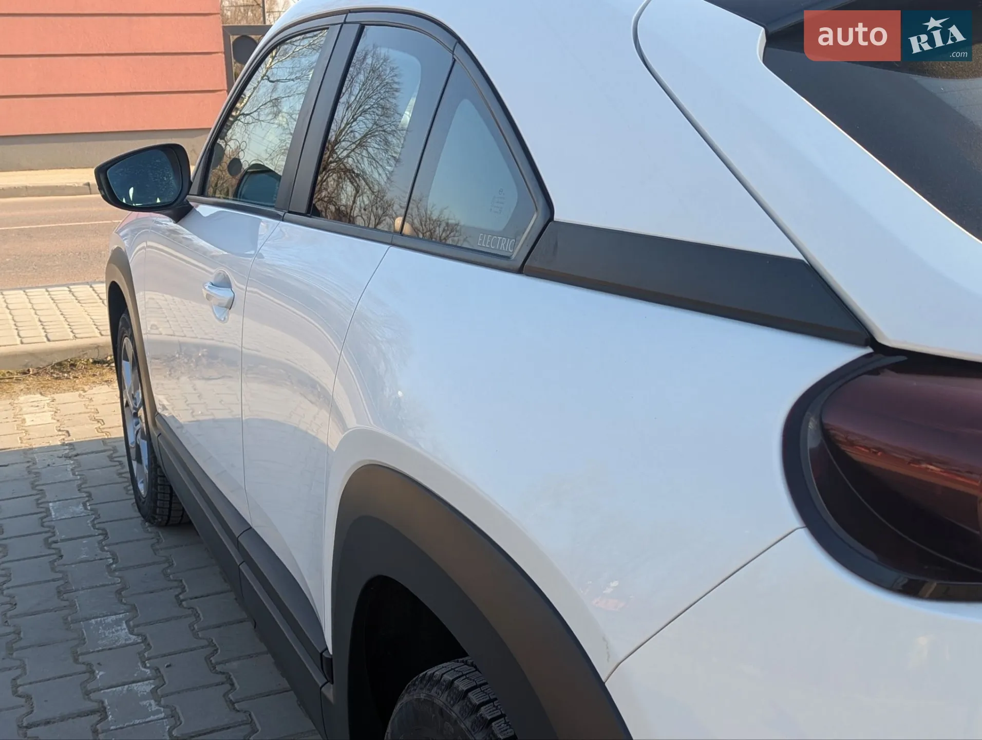 2021 Mazda MX-30 - мініатюра 35