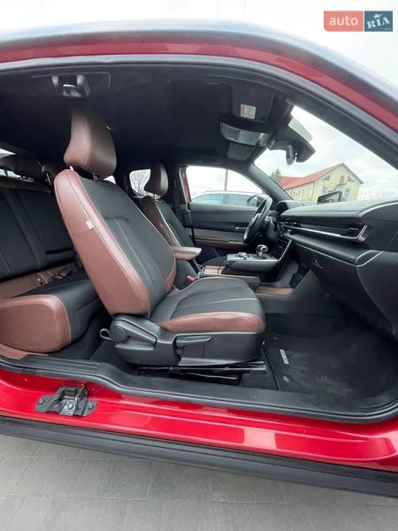 Внедорожник / Кроссовер Mazda MX-30 2020 в Львове