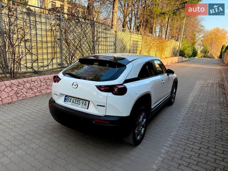 Внедорожник / Кроссовер Mazda MX-30 2022 в Хмельницком