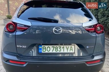 Внедорожник / Кроссовер Mazda MX-30 2020 в Тернополе