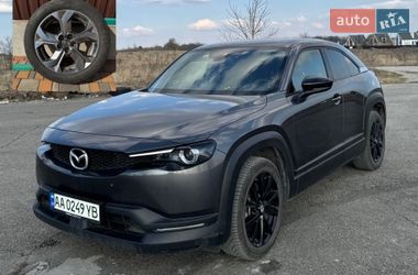 Внедорожник / Кроссовер Mazda MX-30 2020 в Белогородке