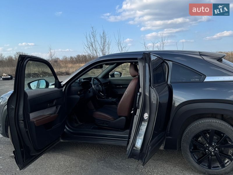 Внедорожник / Кроссовер Mazda MX-30 2020 в Белогородке фото 8 Внедорожник / Кроссовер Mazda MX-30 2020 в Белогородке