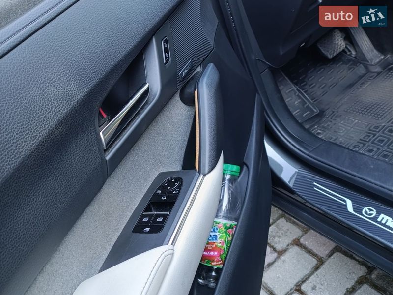 Внедорожник / Кроссовер Mazda MX-30 2021 в Львове
