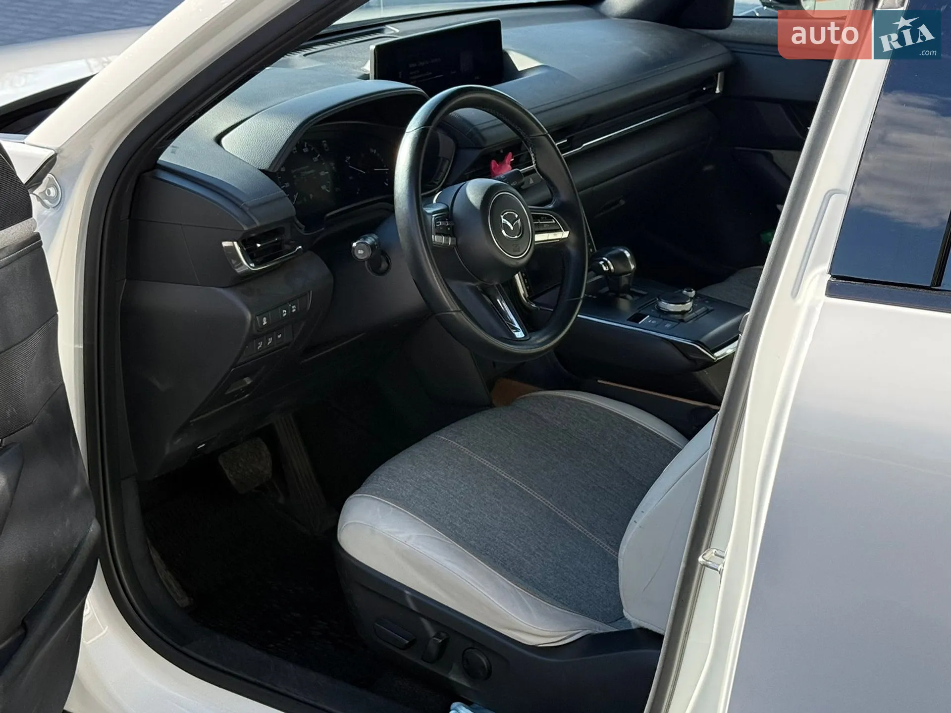 2020 Mazda MX-30 - мініатюра 14
