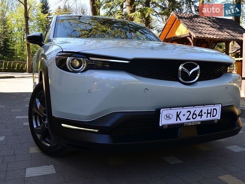 Внедорожник / Кроссовер Mazda MX-30 2021 в Дрогобыче