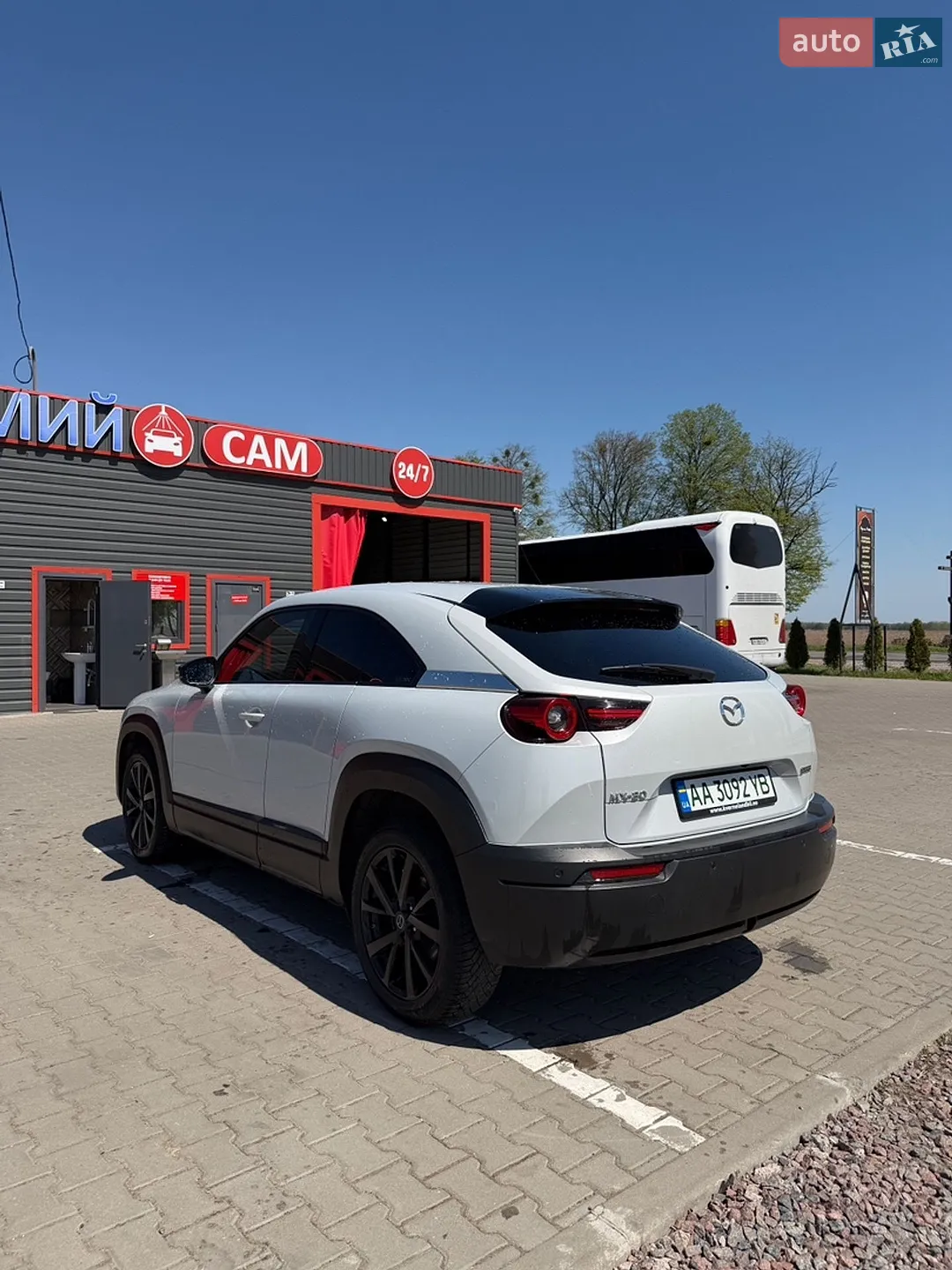 2020 Mazda MX-30 - мініатюра 4