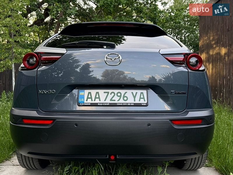 Внедорожник / Кроссовер Mazda MX-30 2021 в Киеве