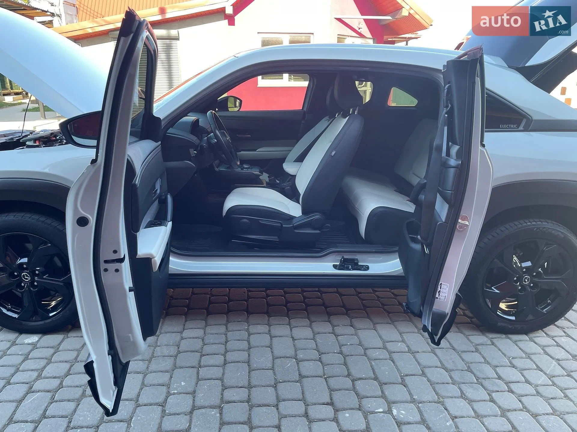 2021 Mazda MX-30 - мініатюра 17