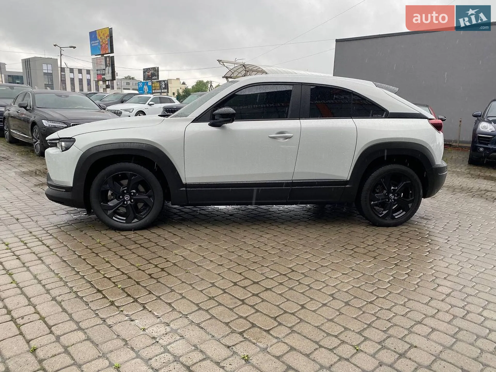 2021 Mazda MX-30 - мініатюра 4