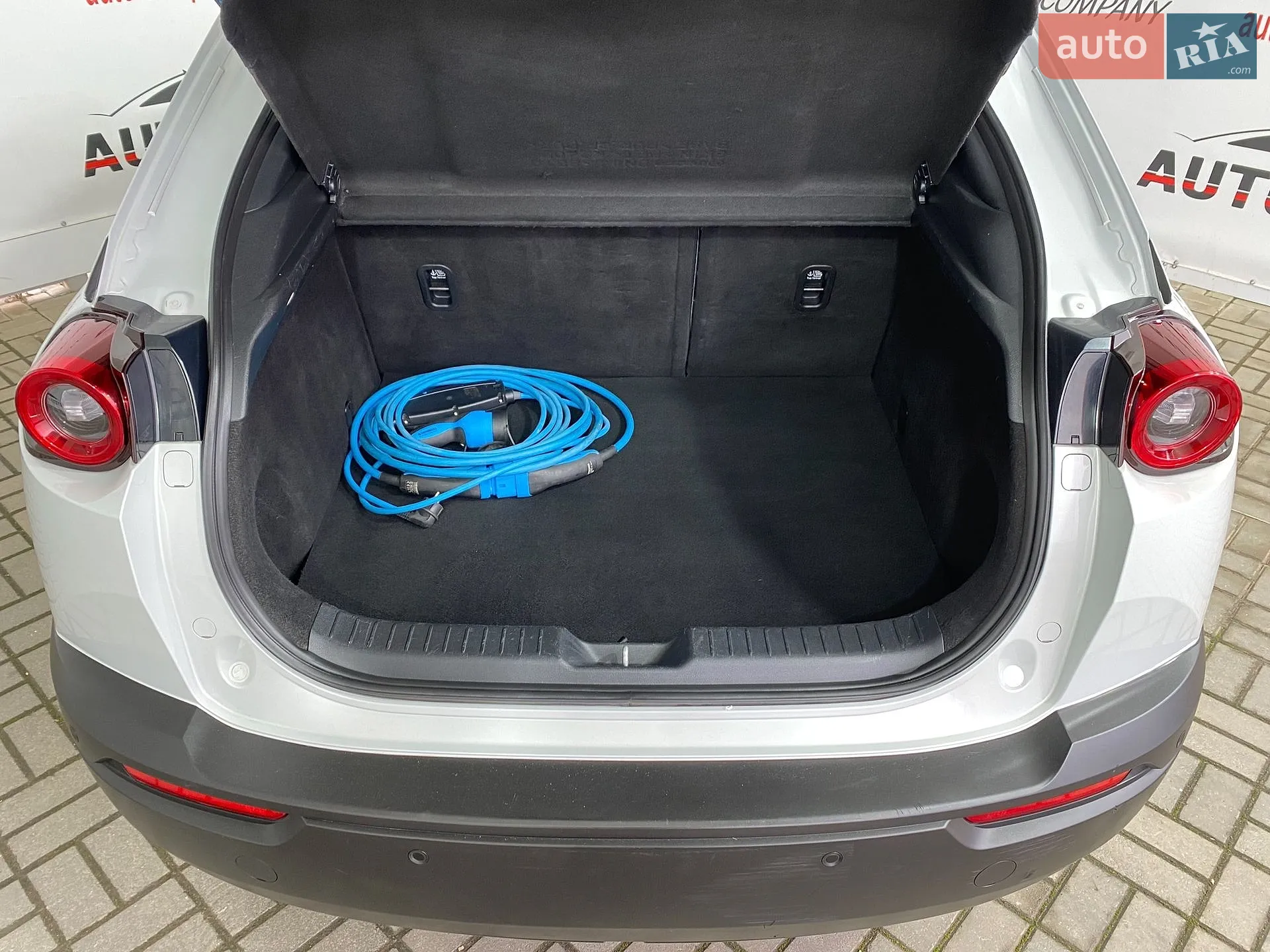 2020 Mazda MX-30 - мініатюра 5