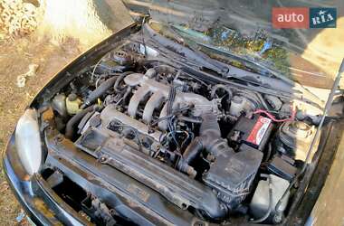 Купе Mazda MX-3 1991 в 