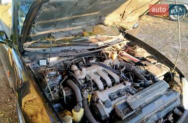 Купе Mazda MX-3 1991 в 