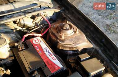 Купе Mazda MX-3 1991 в 