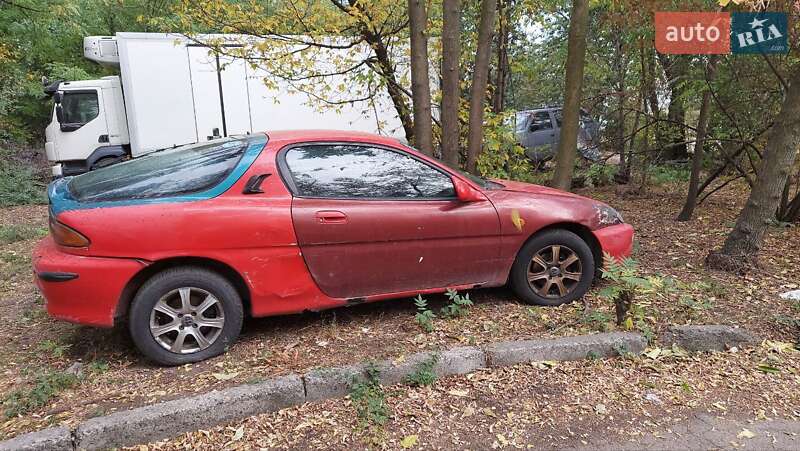 Купе Mazda MX-3 1997 в Дніпрі