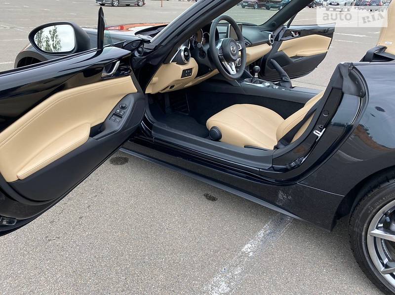 Родстер Mazda MX-5 2016 в Києві